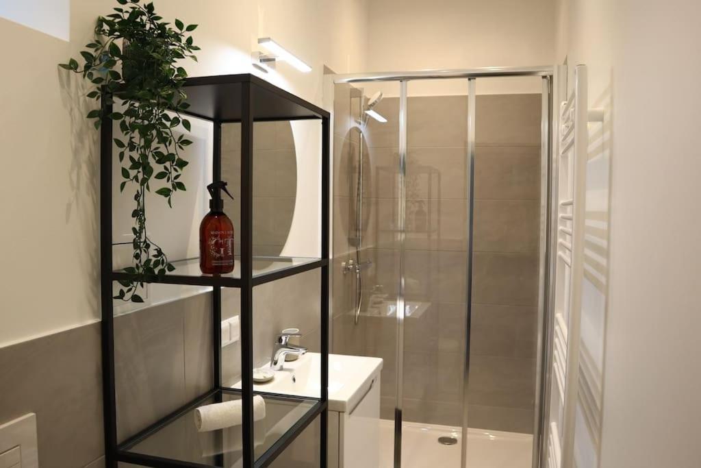 Bloom - Cozy Apartment, 5 Stops To City Center Bécs Kültér fotó